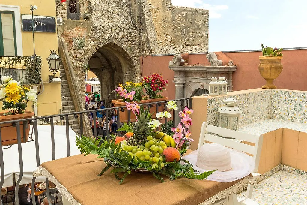 Suite Marinella -Taormina
